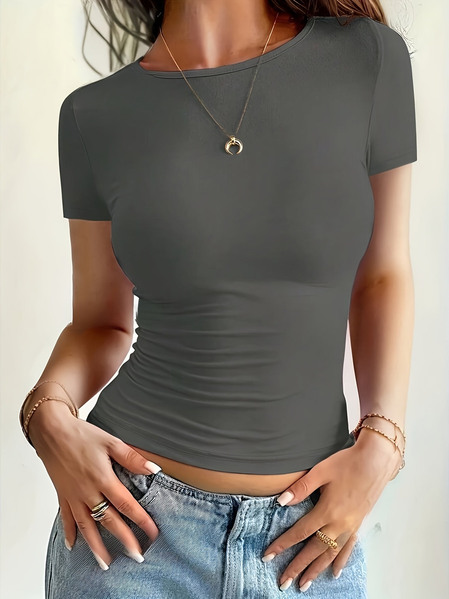 Brandee | Aansluitend Basic T-Shirt