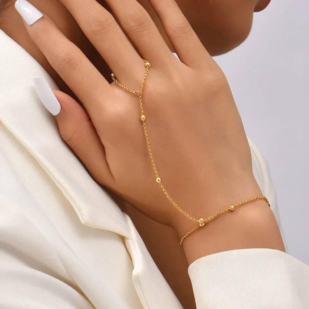 Pixi | Goudkleurige Handketting met Hartdetails