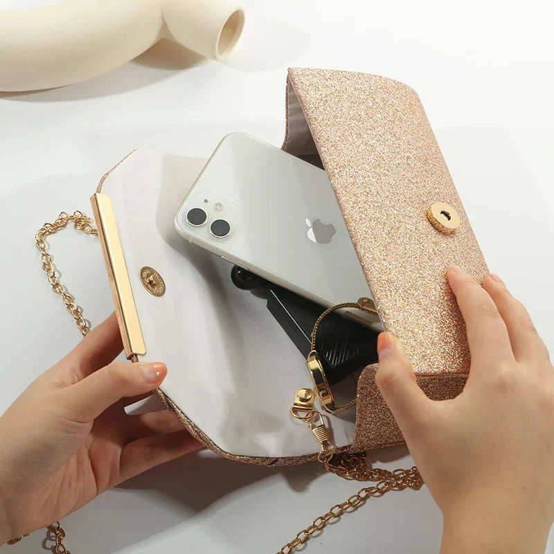 Licia | Glinsterende Avondclutch met Plisséstructuur