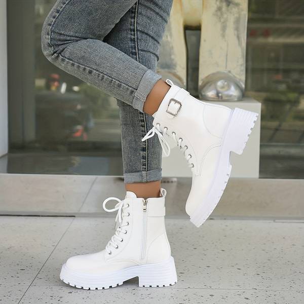 Kiaria | Combat Boots met Chunky Zool en Ritsdetail