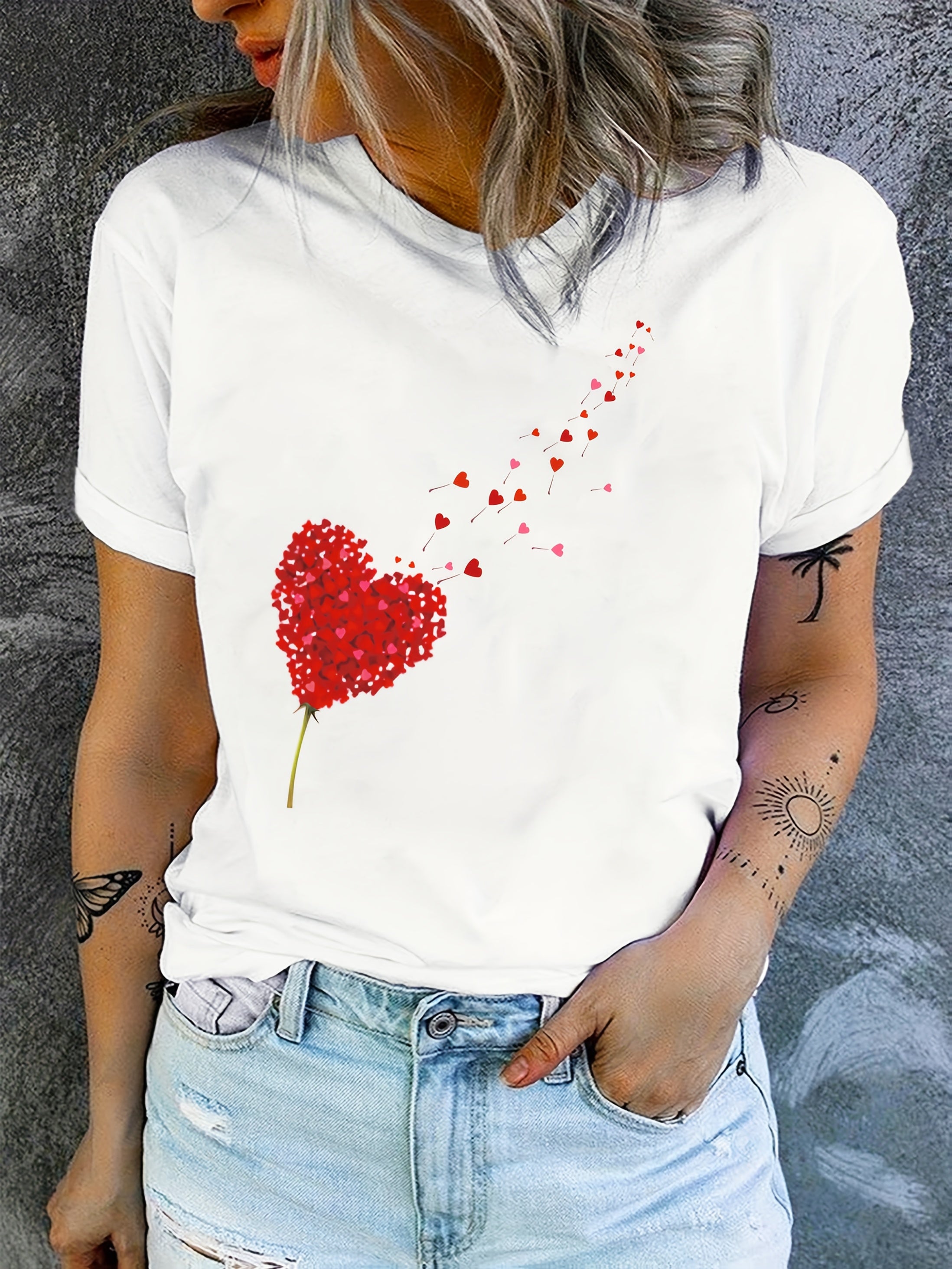 Gwen | Heart Blossom T-Shirt