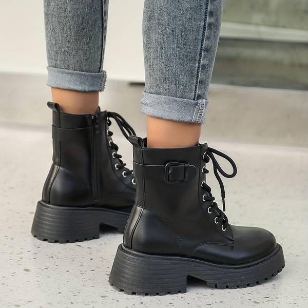 Kiaria | Combat Boots met Chunky Zool en Ritsdetail