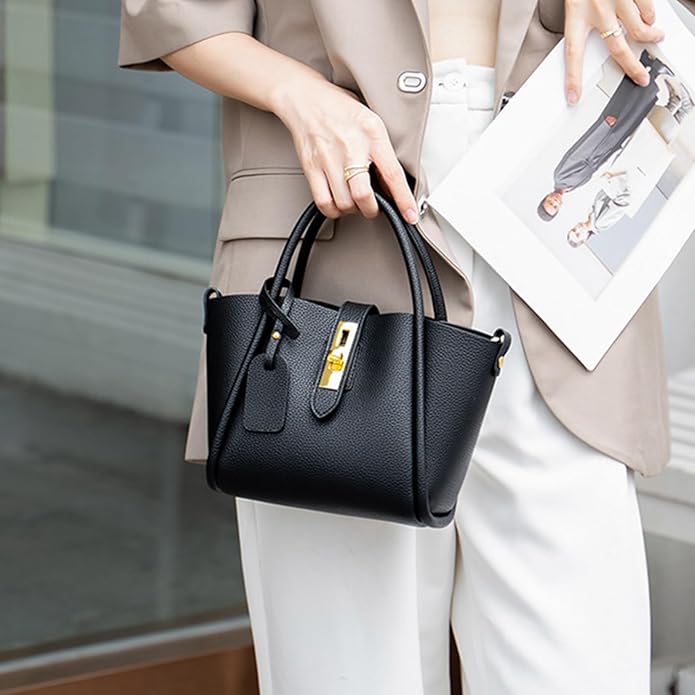 Tery | Luxe Handtas met Sjaaldetail en Gouden Sluiting