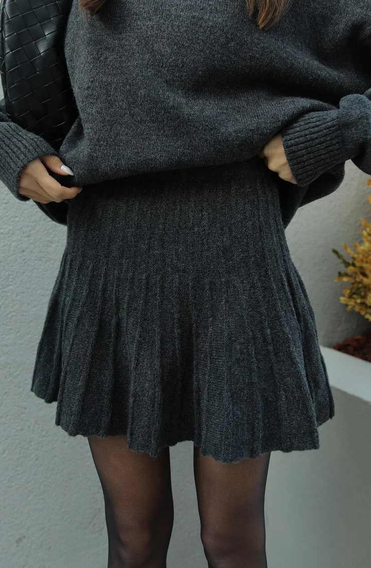 Naomi  | Cozy Knitted Set