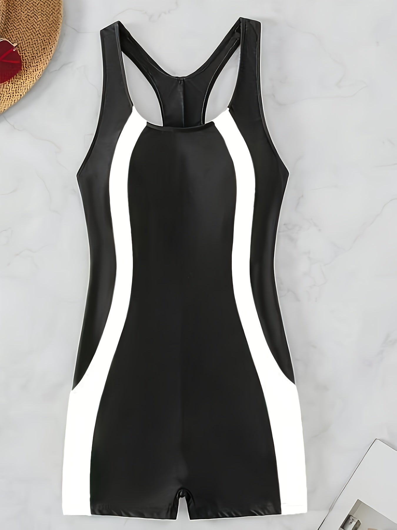 Lacee | Sportief Unitard Zwempak met Contrasterende Contourlijnen