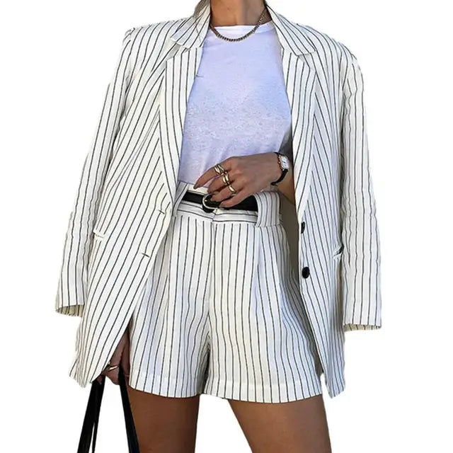 Alicja | Stijlvol Gestreept Blazer-Shorts Pak