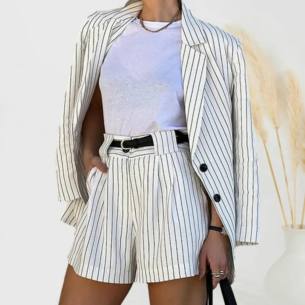 Alicja | Stijlvol Gestreept Blazer-Shorts Pak