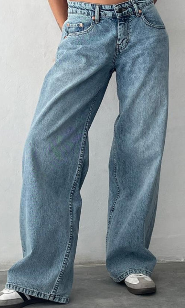 MILA | Stretch Low-Rise Jeans met Wijde Pijpen