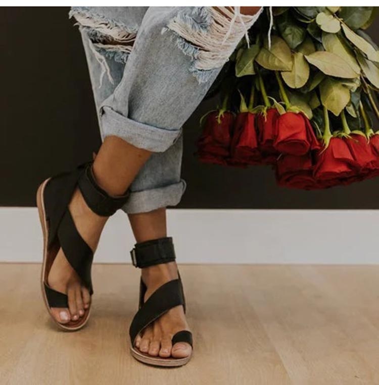 Agnolla | Enkelband Sandalen met Kruisdesign