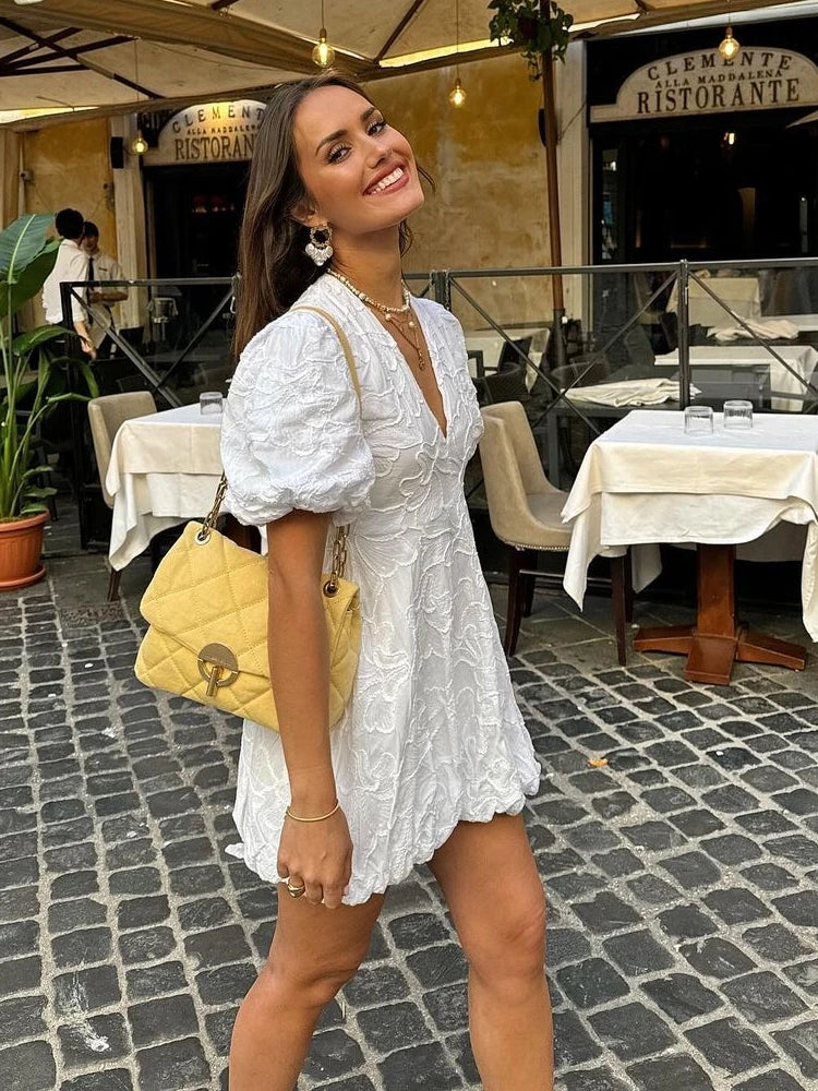 Tasha | Witte Broderie Mini Jurk met Puff Mouwen