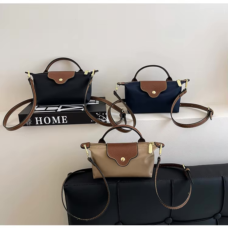 Letta | Klassieke Mini Crossbody met Luxe Afwerking