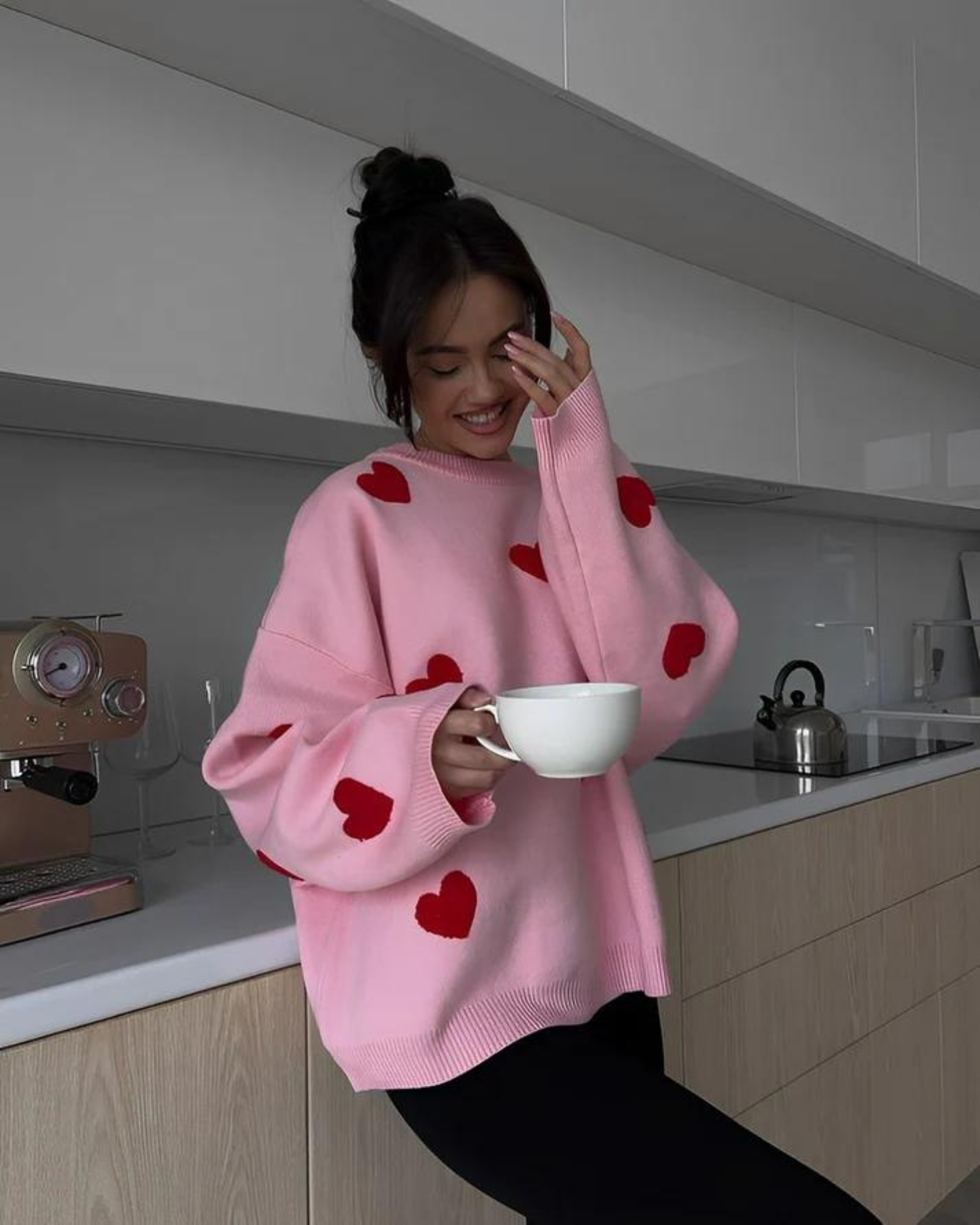 Love | Luxe Oversized Sweater met Hartjesprint