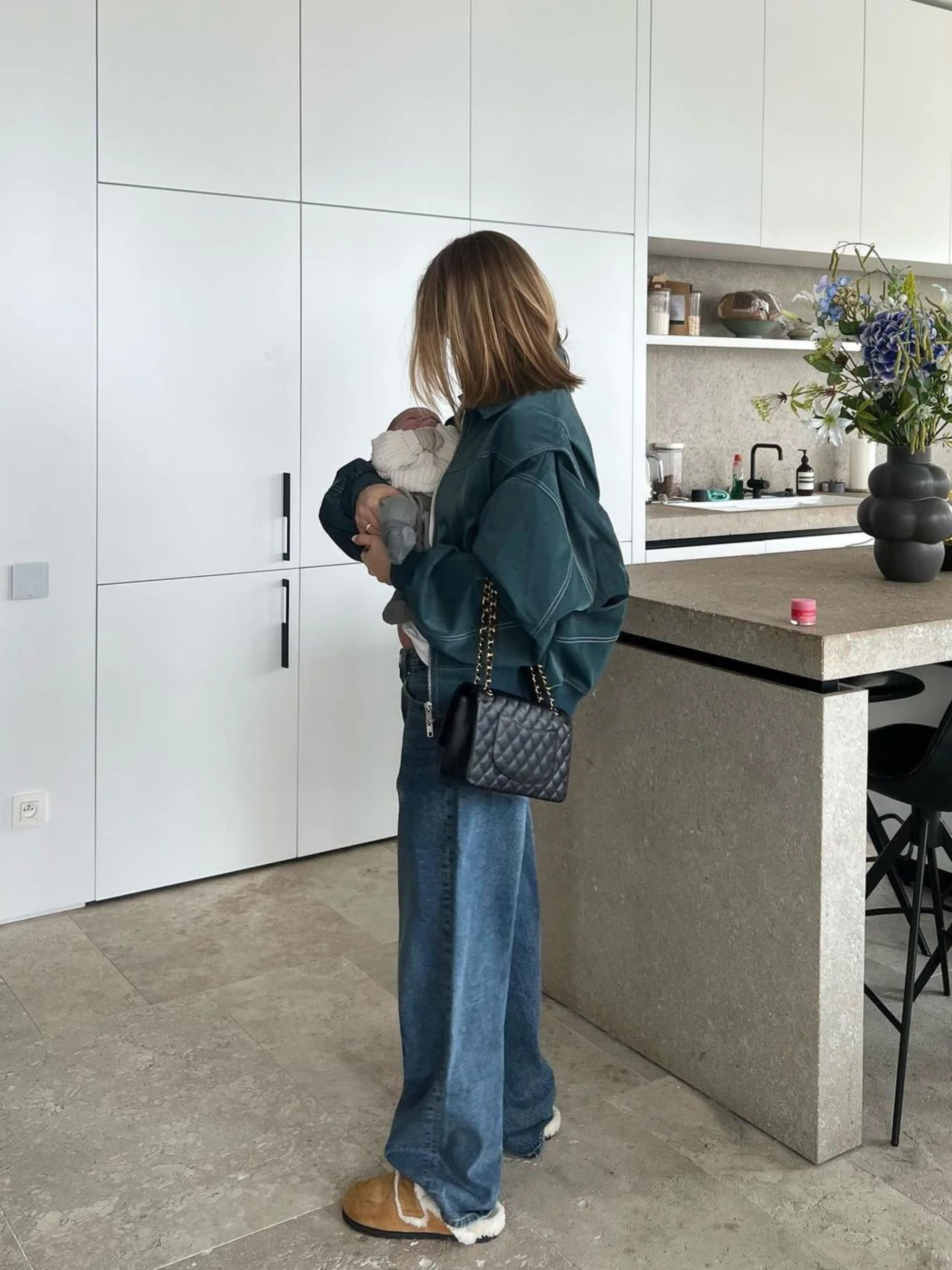 Letizia | Oversized Contrast Jacket met Streetstyle Flair