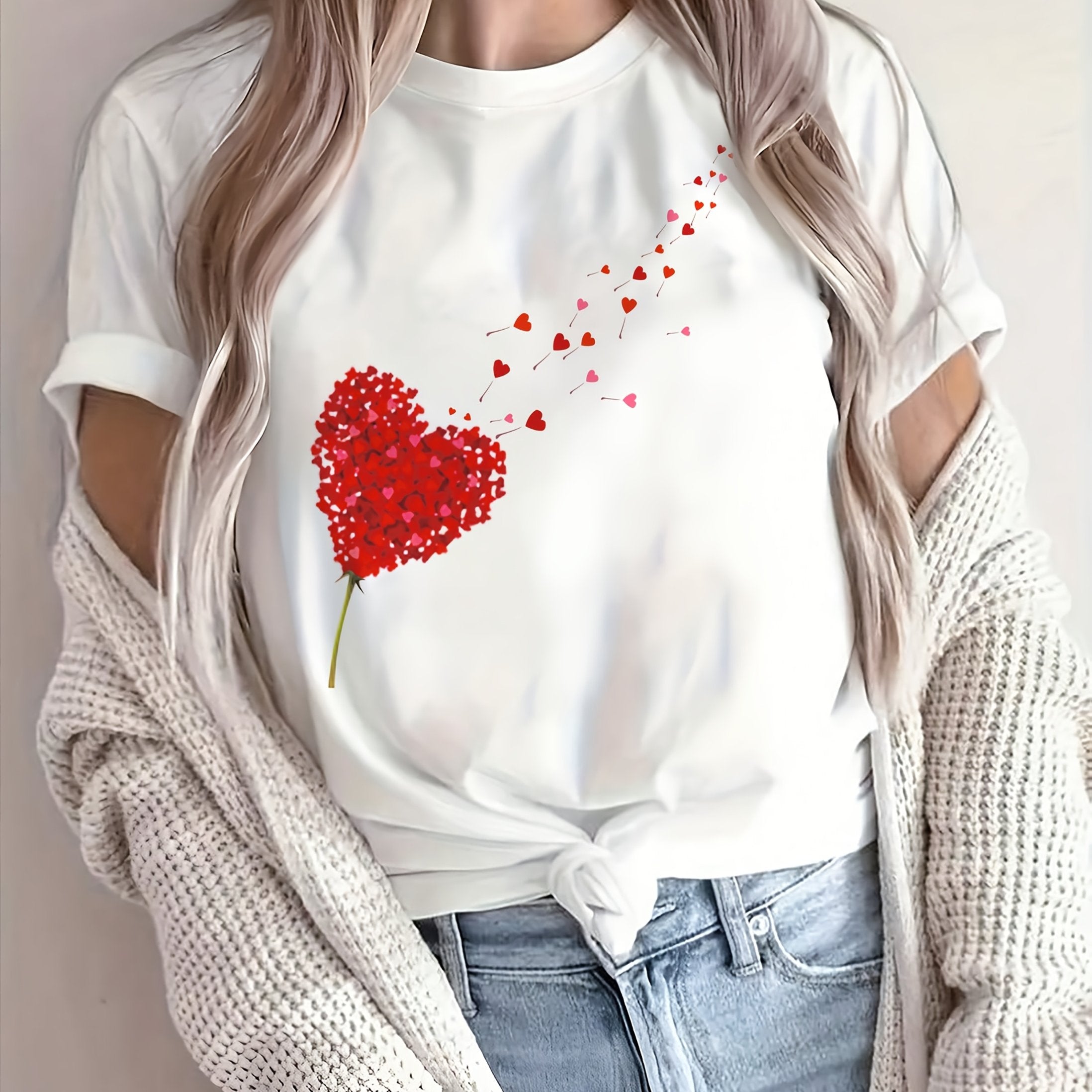 Gwen | Heart Blossom T-Shirt