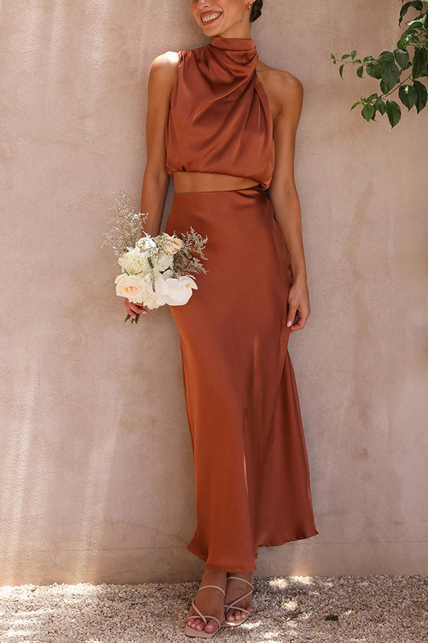Parin | Satijnen Co-ord Set met Haltertop en Maxi Rok